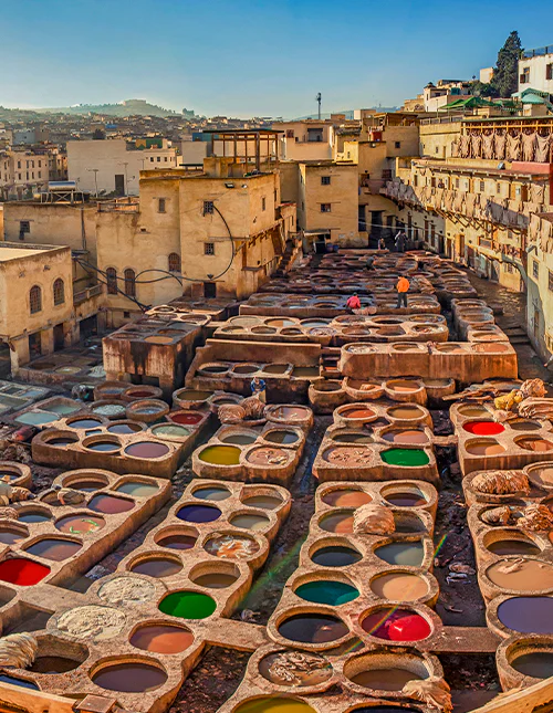 Panoramaudsigt over garveriet i Fez, Marokko