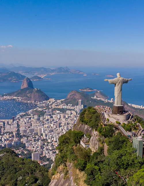 Luftfoto over Cristo Redentor og Rio de Janeiro, Brasilien