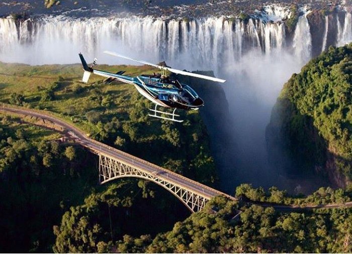 Helikoptertur over Victoria Falls