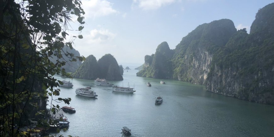 Ha Long Bugten