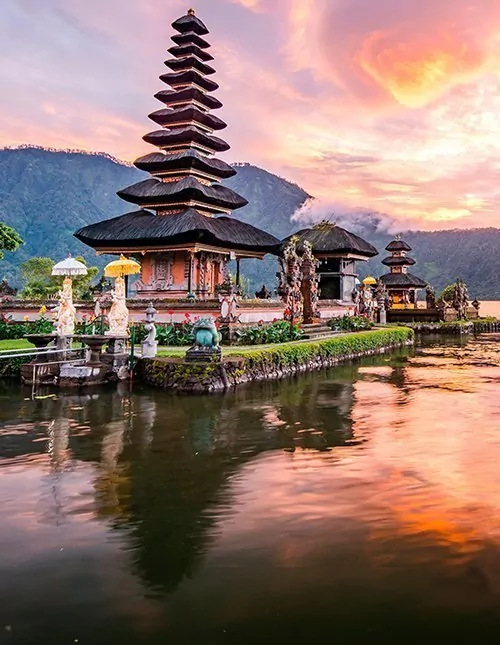 Balis højdepunkter & badeferie i Sanur