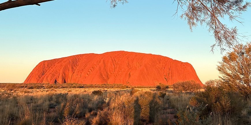 Uluru i solnedgangen