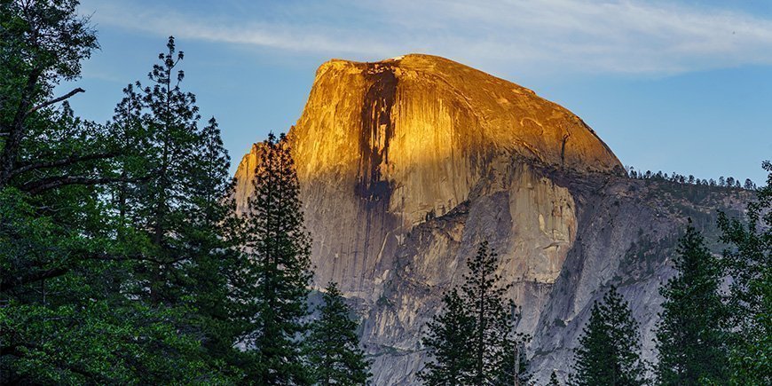 Half Dome i yosemite Nationalpark i solnedgangen