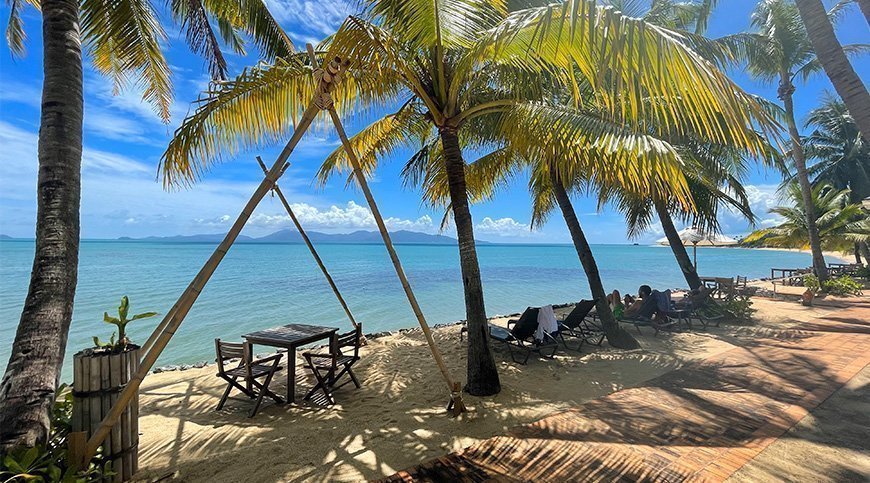 Stranden på Koh Samui i juli måned