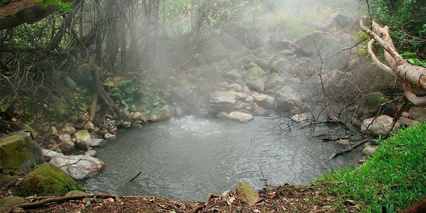 Kogende mudderpøl i Rincon de la Vieja i Costa Rica
