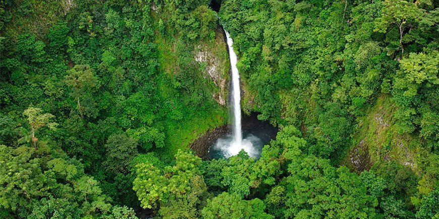 La Fortuna-vandfaldet i Costa Rica