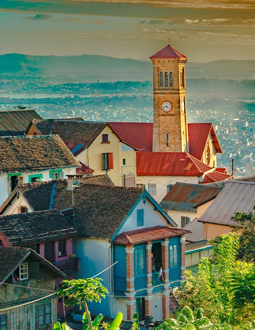 Antananarivo, Andasibe & badeferie på Nosy Be