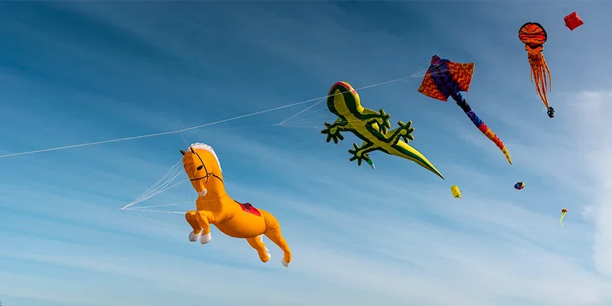 Drager flyver i luften på Maori-nytåret