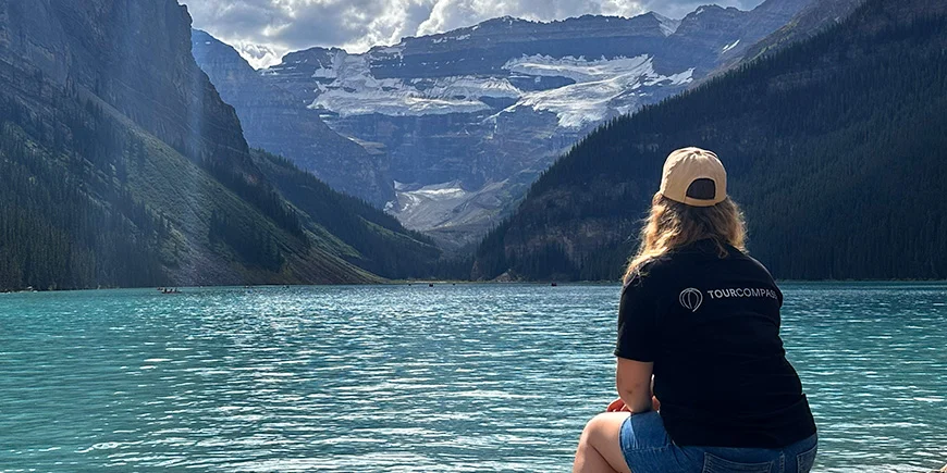 Louise fra TourCompass ved Lake Louise