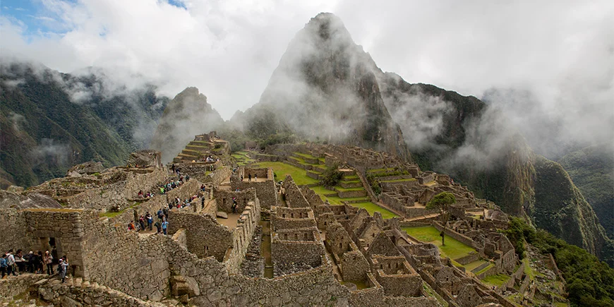 Tåget vejr ved Machu Picchu