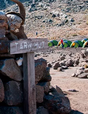 Lejr ved Mawenzi Tarn på Rongai-ruten på Kilimanjaro